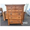 Image 4 : 4 PIECE OAK KING BEDROOM SET