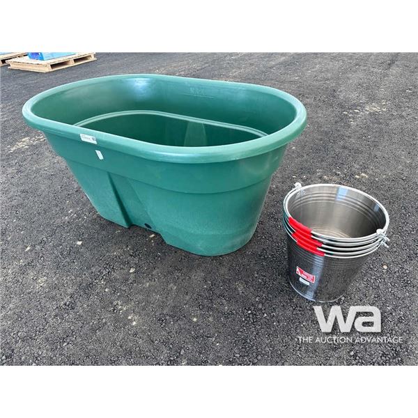 380 L PLASTIC FEEDER & 5 BUCKETS