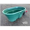 Image 2 : 380 L PLASTIC FEEDER & 5 BUCKETS