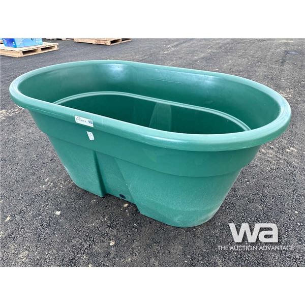380 L PLASTIC FEEDER & WATERER