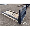 Image 4 : SKID STEER 96 IN. PALLET FORKS