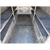 Image 8 : CUSTOM ALUMINUM TRUCK TOPPER