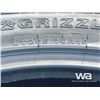 Image 4 : (5) GRIZZLY 265/70R18 TIRES