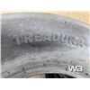 Image 5 : (4) TREADURA 11L-15 IMPLEMENT TIRES