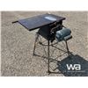Image 4 : BEAVER TABLE SAW