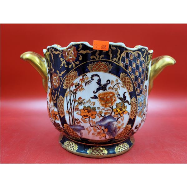 VTG Asian Porcelain Planter w/ Gold Trim