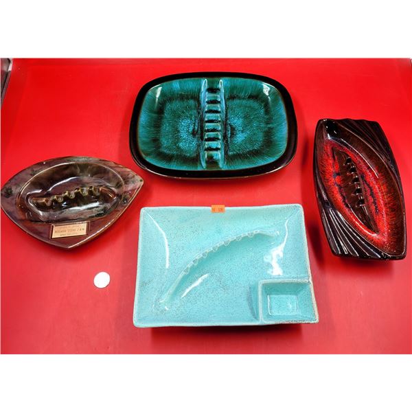 4 VTG Pottery Ashtrays