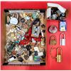 Image 1 : Assorted Locks & Keys