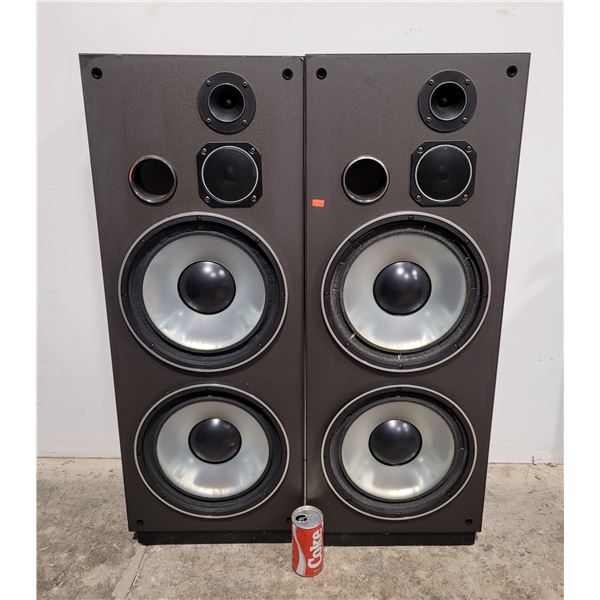 Pair Of AS-212BLK Accusound Speakers