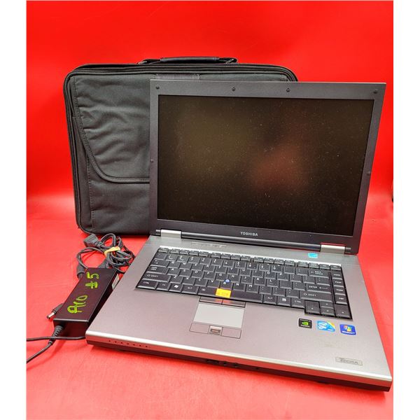 Toshiba Laptop w/ Case & Cord