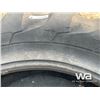 Image 6 : (2) TIRES, 1 WITH RIM