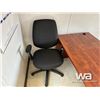 Image 3 : OFFICE DESK & CHAIR