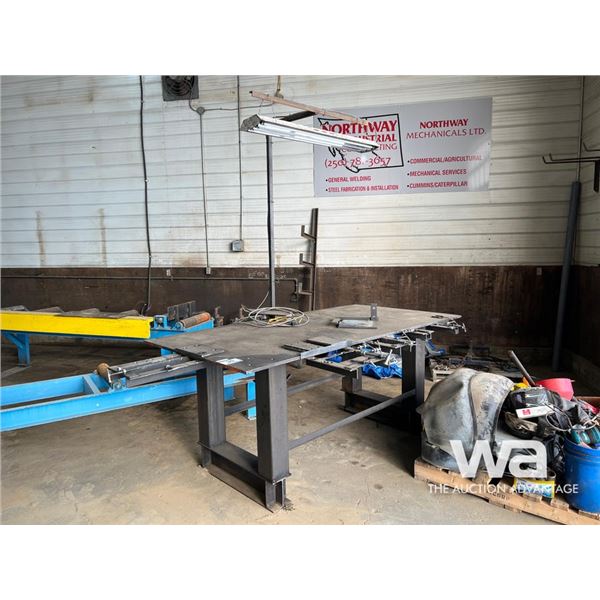 4 X 8 FT. STEEL WELDING TABLE W/LIGHT