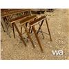 Image 2 : (3) SAW HORSE STEEL RACKS