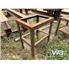 Image 3 : WELDER STAND
