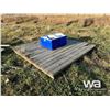 Image 5 : WOOD MAT W/ LIVESTOCK WATERERS