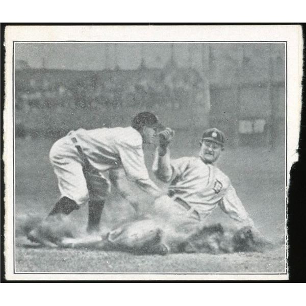 1912 T202 Ty Cobb - Center Panel