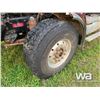 Image 26 : 2007 WESTERN STAR T/A BALE MOVER TRUCK
