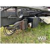 Image 33 : 2007 WESTERN STAR T/A BALE MOVER TRUCK