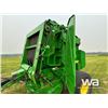 Image 17 : 2011 JOHN DEERE 568 ROUND BALER