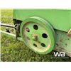 Image 15 : JOHN DEERE 336 SQUARE BALER