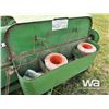 Image 18 : JOHN DEERE 336 SQUARE BALER