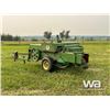 Image 4 : JOHN DEERE 336 SQUARE BALER