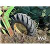 Image 12 : JOHN DEERE 55 COMBINE *FOR PARTS
