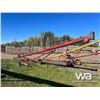 Image 3 : VERSATILE PTO GRAIN AUGER