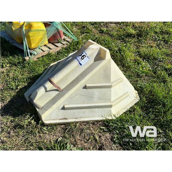 GRAIN AUGER HOPPER