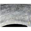 Image 4 : (2) 11R24.5 BRIDGESTONE TIRES