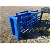 Image 2 : BLUE WOOD SHEEP CHUTE & ALLEY