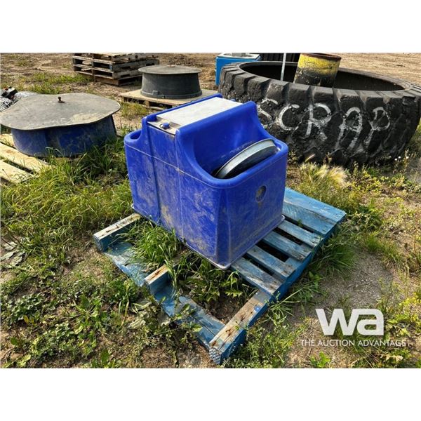 BLUE CATTLE WATERER