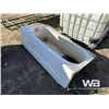 Image 7 : 1000 L POLY TANK, BATH TUB