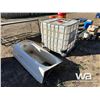 Image 8 : 1000 L POLY TANK, BATH TUB