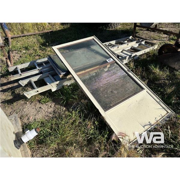 EXTENSION LADDERS & SCREEN DOOR