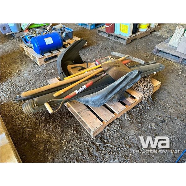 SHOVEL, CHAINS, TONNUE COVER, AXE