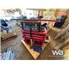 Image 3 : RED TOOL BOX, BLACK TOOL BOX, LEVEL