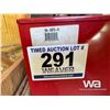 Image 9 : RED TOOL BOX, BLACK TOOL BOX, LEVEL