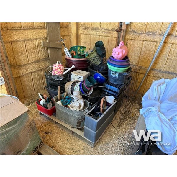 GARDEN POTS & PLANTER SUPPLIES