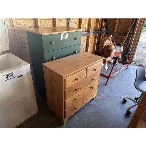 (2) CHEST OF DRAWERS