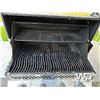 Image 6 : NAPOLEON NATURAL GAS BBQ
