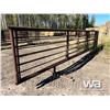 Image 3 : (2) 24 FT. FREESTANDING 5 BAR PANELS W/GATE