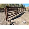 Image 3 : (2) 24 FT. FREESTANDING 5 BAR PANELS W/GATE