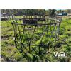 Image 3 : LIVESTOCK ROUNDBALE FEEDER