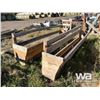 Image 3 : (2) WOOD FEEDERS