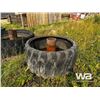 Image 2 : CUSTOM BUILT TIRE WATERING BOWL