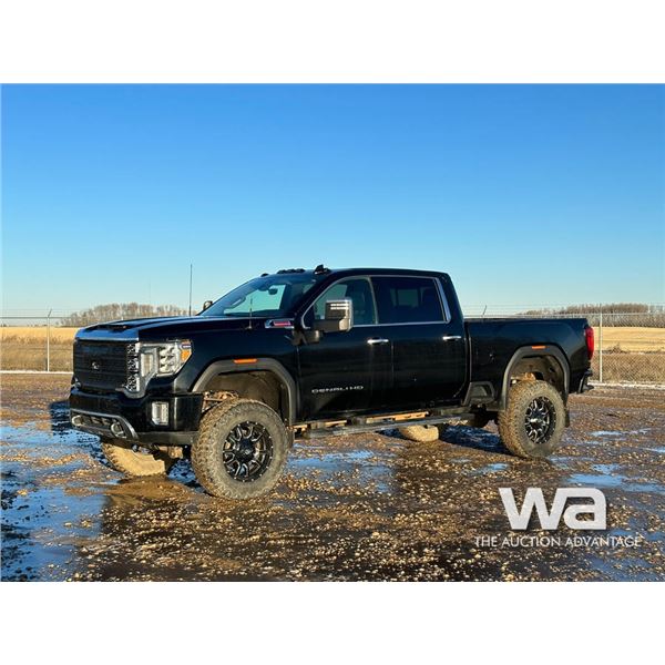 2020 GMC 3500HD DENALI CREW CAB PICKUP