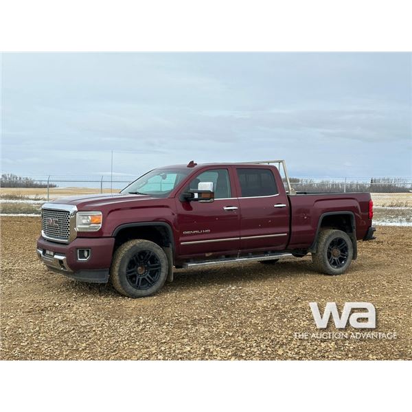 2015 GMC DENALI SIERRA CREW CAB PICKUP