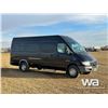 Image 2 : 2006 DODGE SPRINTER 12 PASSENGER VAN